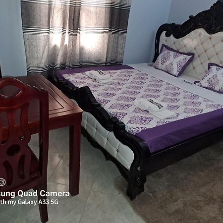 Kal Accommodation Mbarara מראה חיצוני תמונה